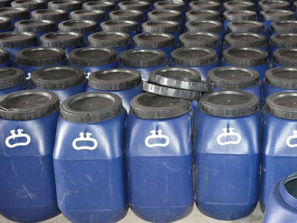 噴涂速凝橡膠瀝青防水涂料