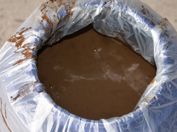 噴涂速凝橡膠瀝青防水涂料